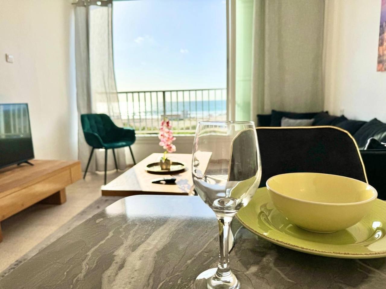 דירות קריית ים Amazing Sea View מראה חיצוני תמונה